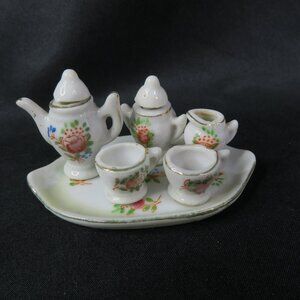 Vintage Dollhouse Tea Set Teapot Sugar Creamer Cups Tray 8 Pieces Occupied Japan